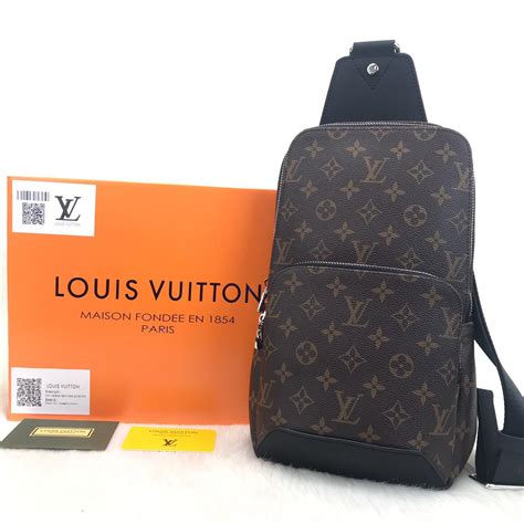 lv çanta erkek|Louis Vuitton Markalı Tüm Ürünler .